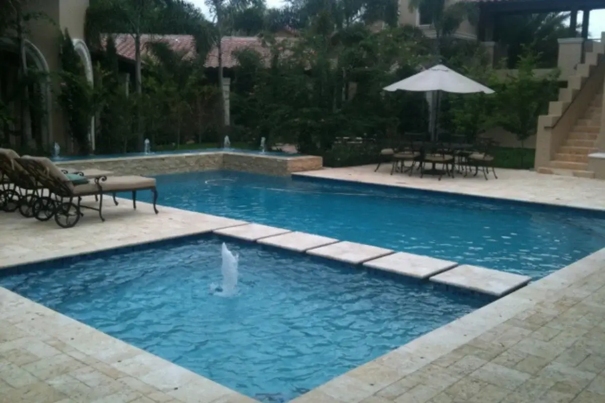 Professional pool contractor serving Georgia